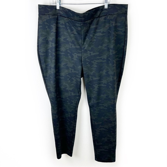 NYDJ Pull-on Urban Camo Ponte Leggings size: 22W - Picture 3 of 11